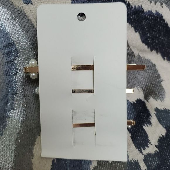 Handmade Pearl Hair Clips NEW First Communion Wedding - Picture 2 of 3